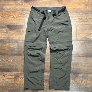 Columbia Men's Forest Green convertible Cargo Pants omni-shade sun protection